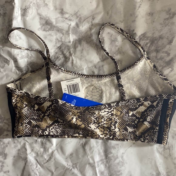 NWT Adidas Snakeskin Sports Bra Size S - Picture 8 of 8